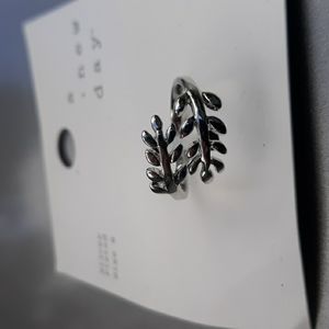 New silver plated ivy ring.